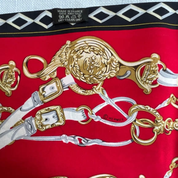 Hermes Bridges De Gala Maxi Twilly 100% Silk  8”x74”Made in France - Picture 8 of 16